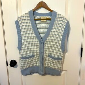 Oversized 4 button vest